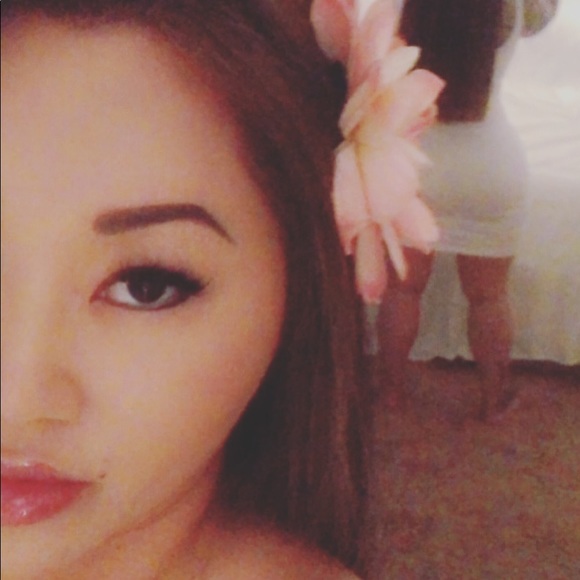 Meet your Posher, Lia - Picture 1 of 1